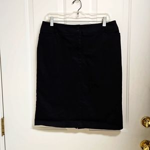 Relativity Plus Size Knee Length Skirt